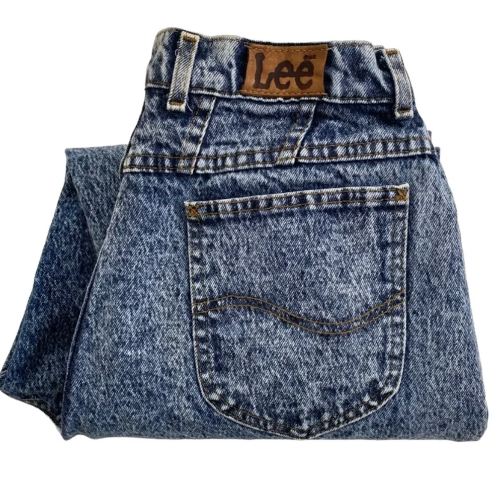 🚫SOLD🚫 Vintage Lee Acid Wash High Waist Mom Jeans Size 16 - Picture 4 of 14